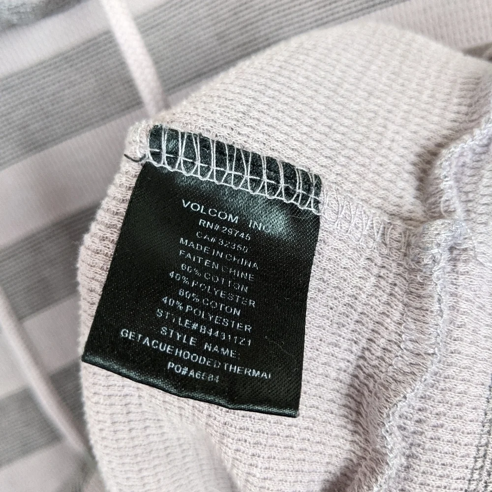 Volcom Pink Black striped‎ hoodie Long sleeve medium